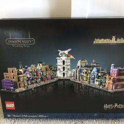 Harry Potter Diagon Alley Lego Set