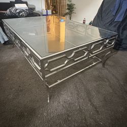 Coffee Table Original Price 1200