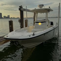 2014 Boston Whale Dauntless