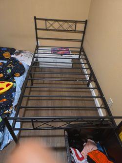 Twin Bed