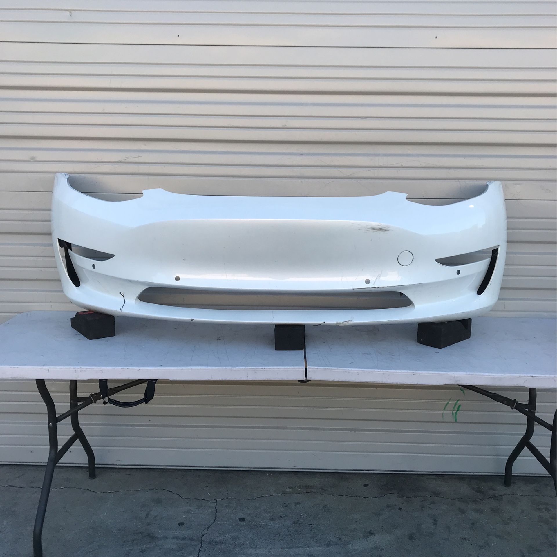 2017-2022 TESLA MODEL 3 FRONT BUMPER OEM 
