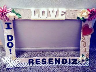 Wedding Photo Frame Props & Accessories-$15