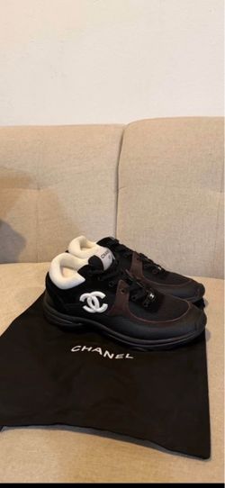 Chanel shoes size 11 with dust bag