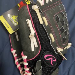 Left-Handed Throw Rawlings Storm Girls T-Ball Glove 