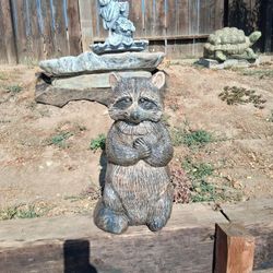 Cement Raccoon Statue For Garden Decoration