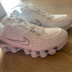 Nike shox tl men’s 9.5 women’s 8