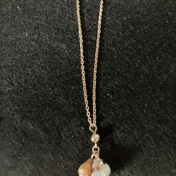 Beautiful Beach Theme Necklaces 