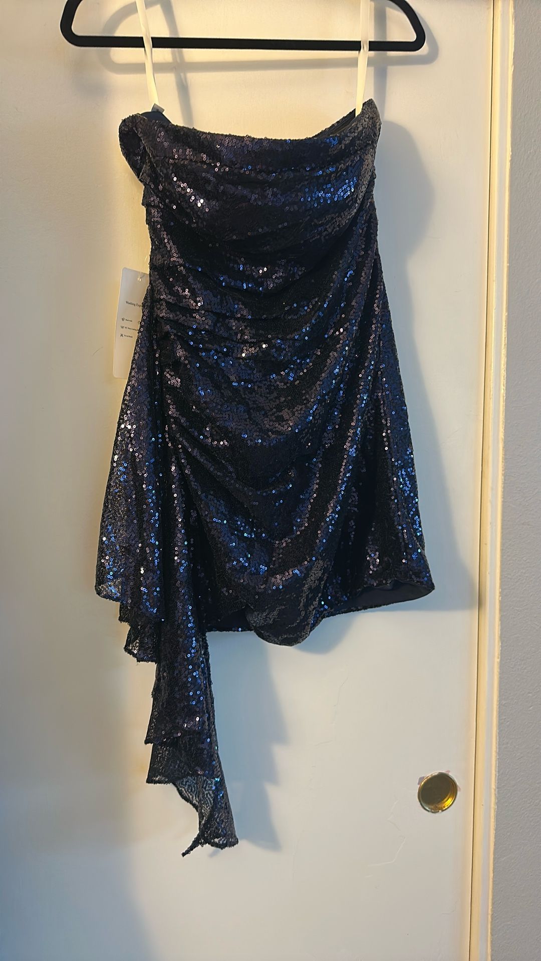 Navy Sheath/Column Sequined Strapless Dress