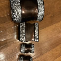 Bathroom 4 Pcs Set.  Like New!