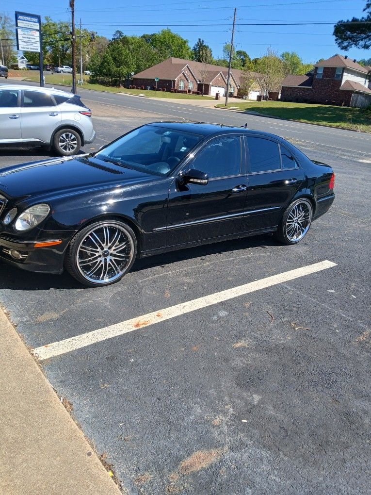 2009 Mercedes-Benz E-Class