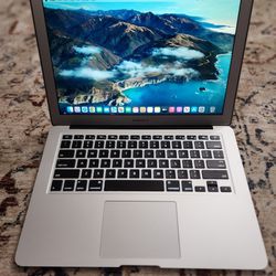 Apple 🍏 Macbook Air 13" Intel i5 1.6GHz 8GB Ram 250GB SSD Wifi Camera Backlit Keyboard OS Monterey 