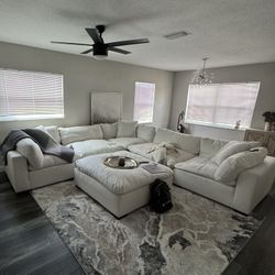 American Signature Furniture Plush Cloud 6-Piece Sectional