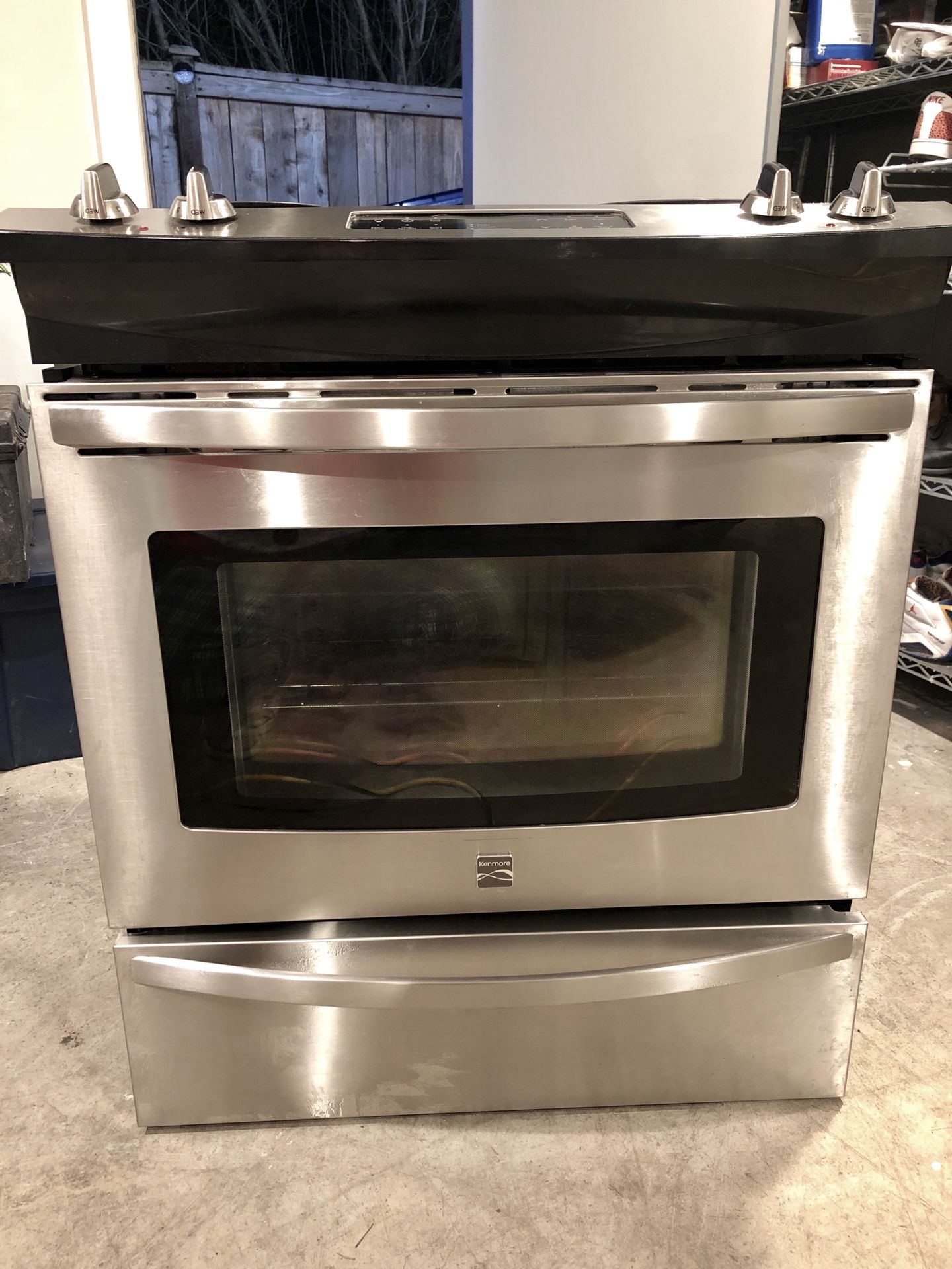 Modern & Rare Kenmore Slide in Electric Range w/ Coil Elements! for