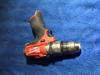 Milwaukee M12 Used Fuel Hammer Drill.. Only 35 tomorrow 💥💥👍🏽👍🏽