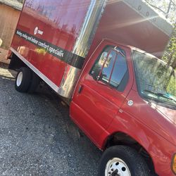 1996 Ford Box Truck 