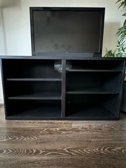 Black Media Stand