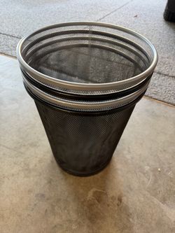 (4) aluminum waste baskets