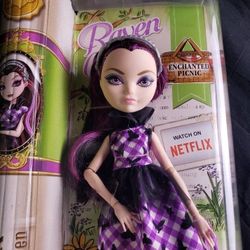 Raven Queen Enchanted Picnic (Nib)