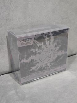 Pokemon Center Pitch Black ETB