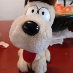 Vintage 1983 Garfield  ODIE stuffed Animal 9" Tall