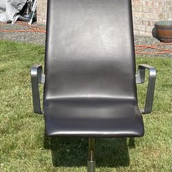 Danish Modern Arne Jacobsen Oxford Chairs by Fritz Hansen
