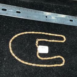 18k Gold Textured Baht Chain 