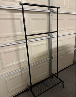 Clothing/shoe rack