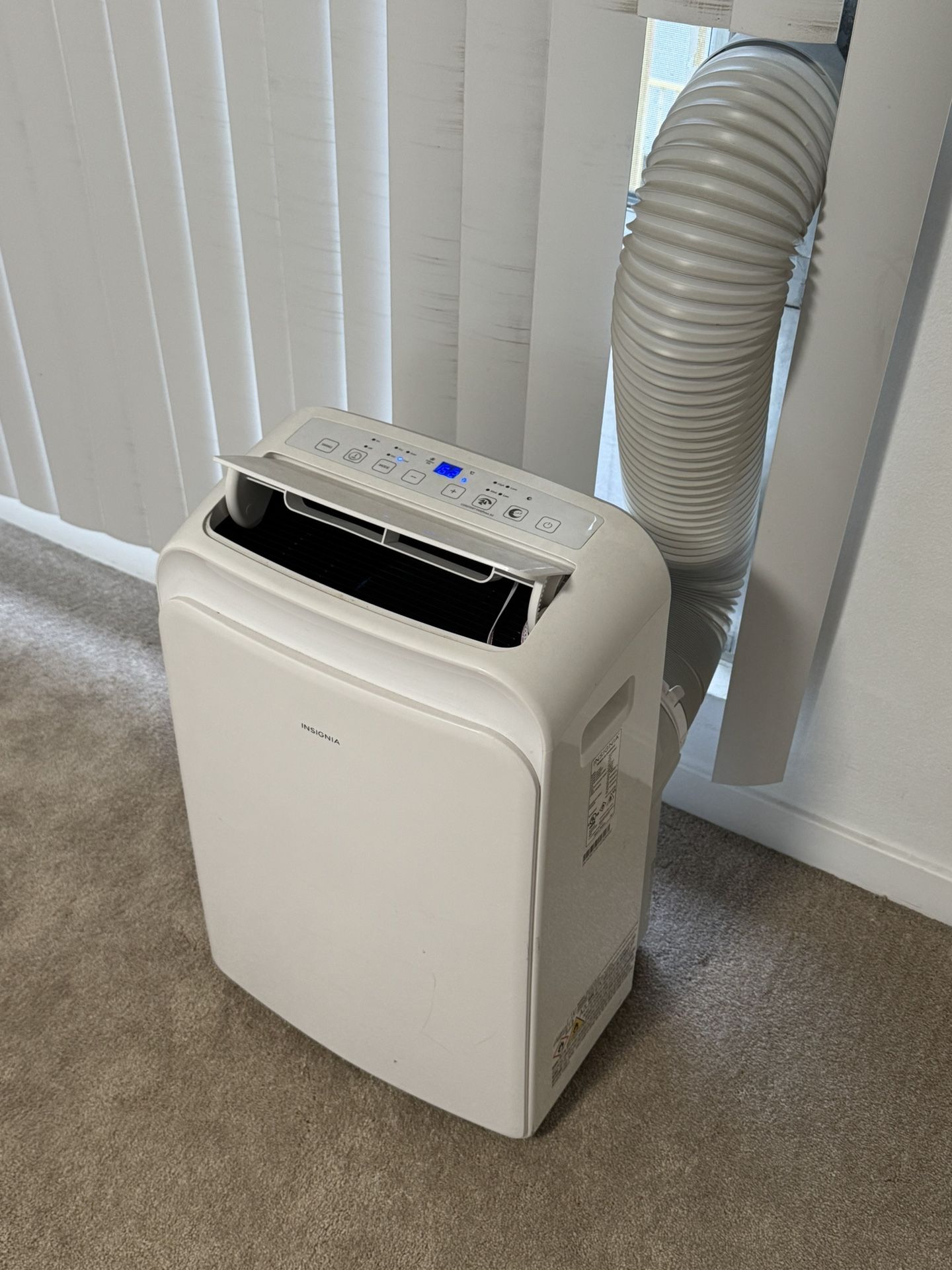 Portable Air Conditioner Insignia