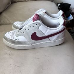 Nike Size 7.5y