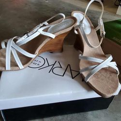 Markon  Vega  Wedge Sandal, White, 2inch Heel, White