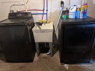 Samsung Washer & dryer