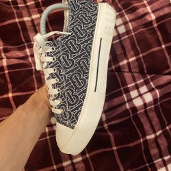 Burberry Shoes 