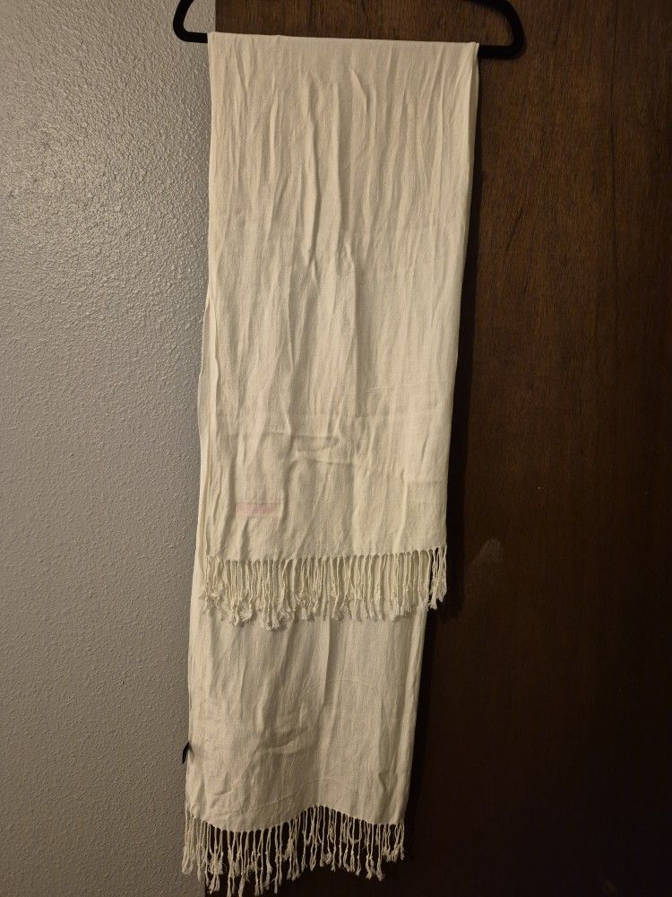 DXG PASHMINA Scarf SIZE 9/ 3 ORIGINAL PRICE $38.50