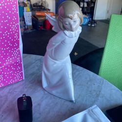 ladró Figurine Angel With Wings 