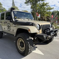 2017 JEEP RUBICON 
