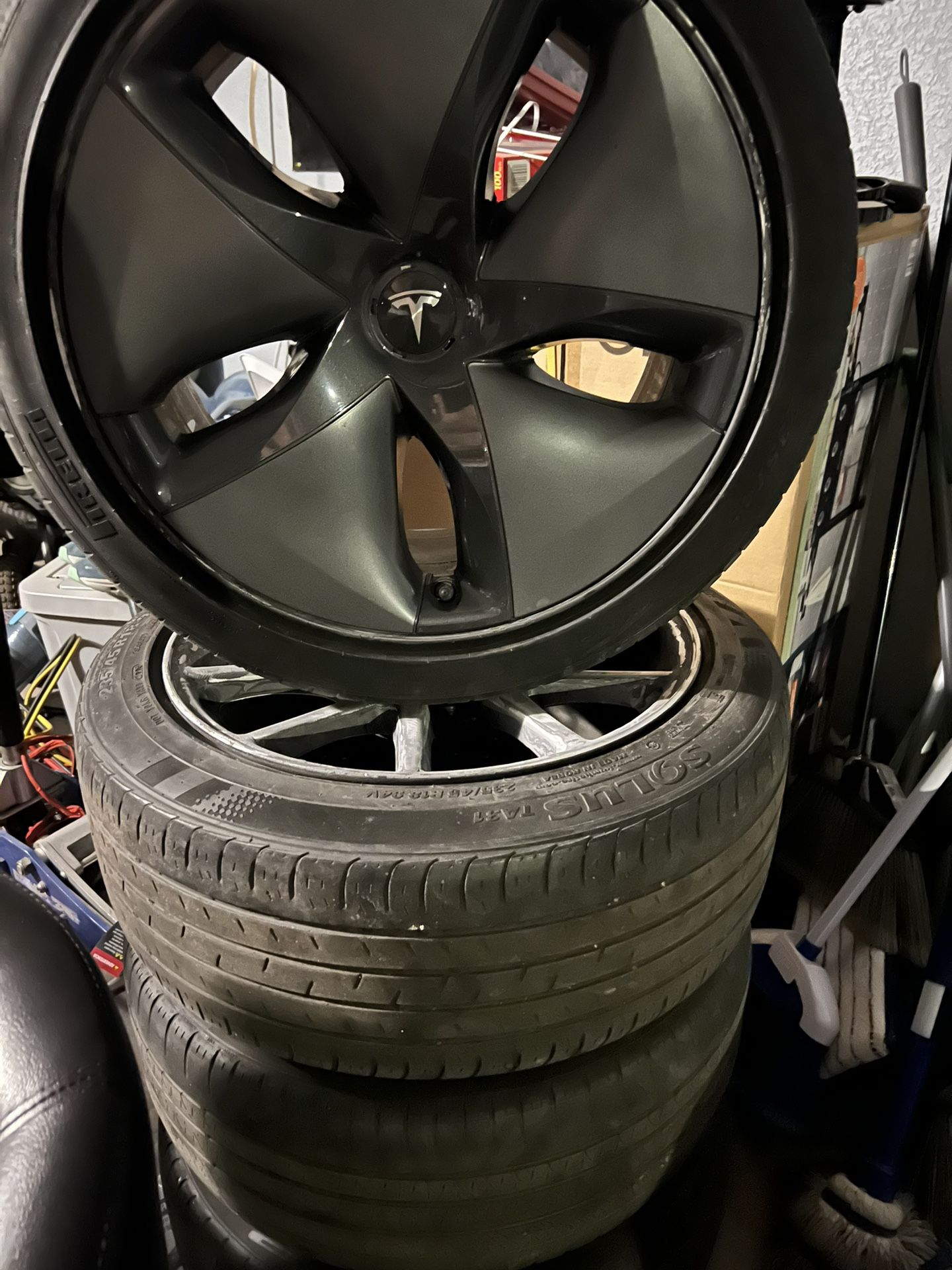 Tesla Wheels
