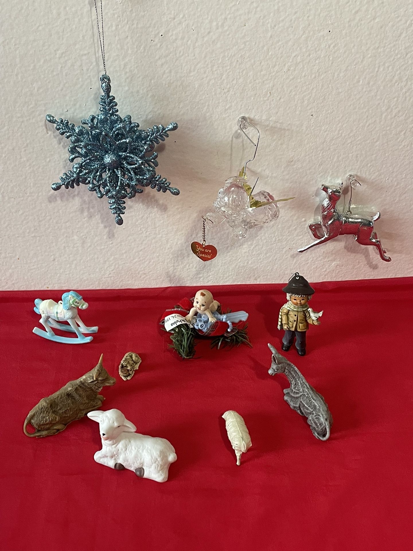 Christmas Vintage Nativity