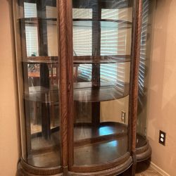 Antique china cabinet /curio cabinet
