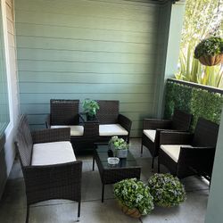 Outdoor Set with Flowers 