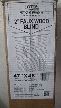 Lotus Windoware Blind 47x48