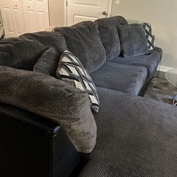 Small Affordable Sectional (Lightly Used)