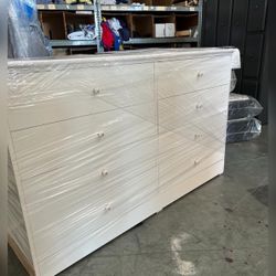8 Drawer Dresser 
