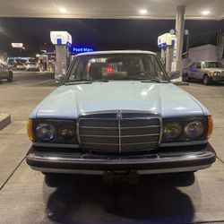 1983 Mercedes 300d Turbo