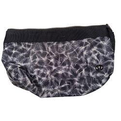 Lululemon Toiletry Travel bag 