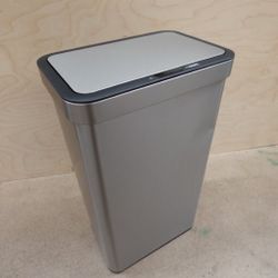 EKO Nova Sensor Stainless Steel Rectangular Touchless Trash Can (21 Gallon / 80 L)