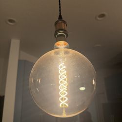3 Pendant Lights