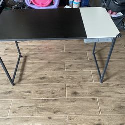 47” Cubiker Writing desk