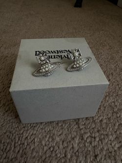 Vivienne Westwood Luzia Bas Relief earrings