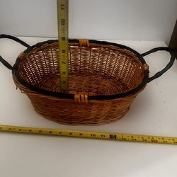 Basket Wicker And Twisted Metal