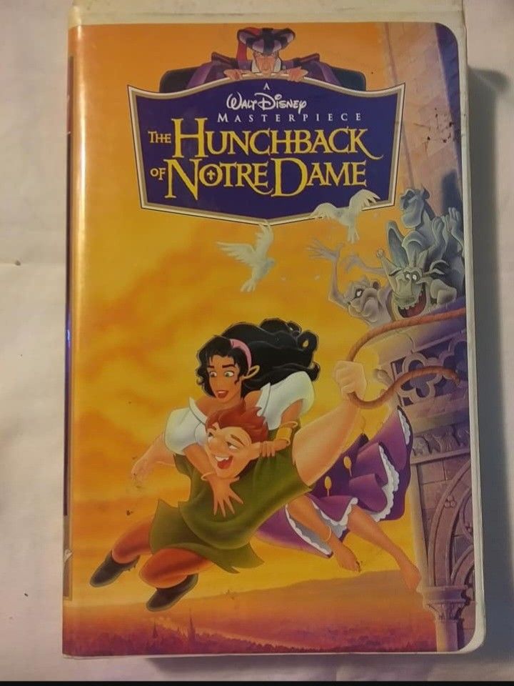 Disney's The Hunchback of Notre Dame VHS